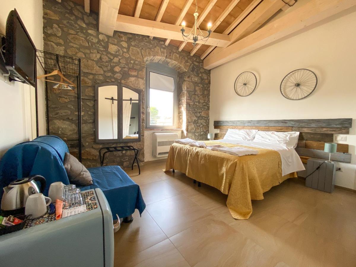 Bed and Breakfast Casale 1541 Bolsena Exterior foto