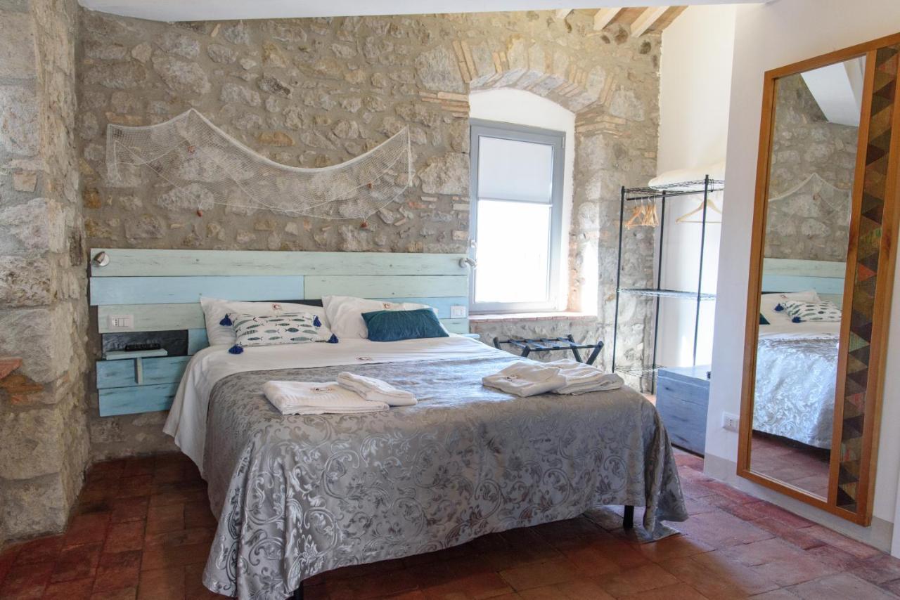 Bed and Breakfast Casale 1541 Bolsena Exterior foto